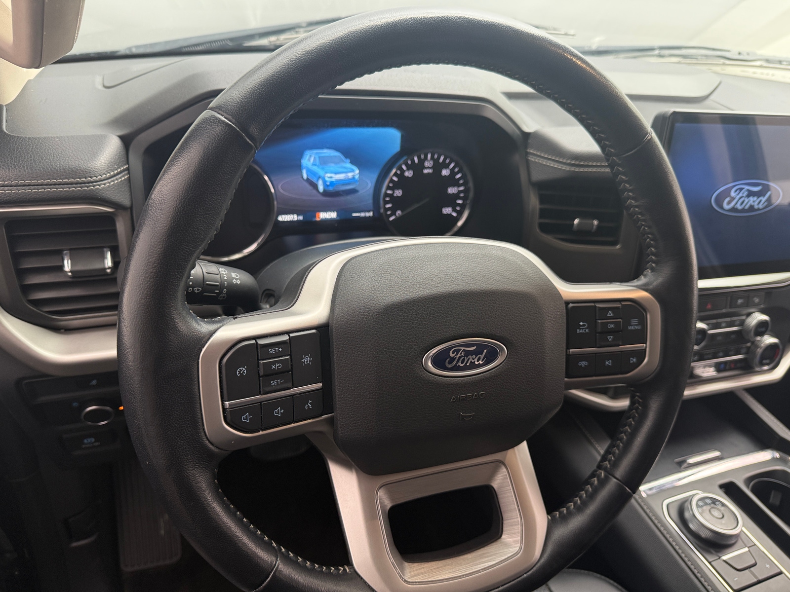 Thumbnail: 2023 Ford Expedition MAX - 4