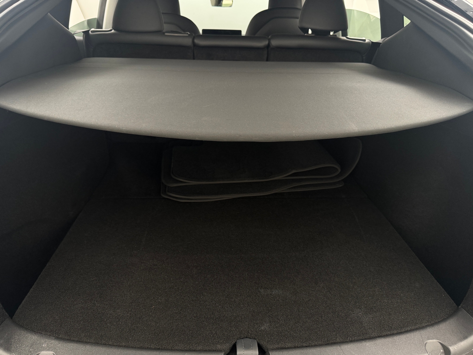 Thumbnail: 2023 Tesla Model Y - 6