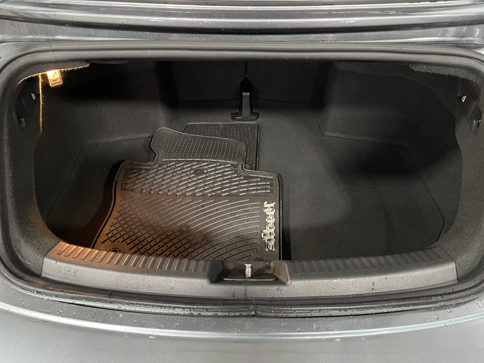 Thumbnail: 2018 Volkswagen Beetle - 6