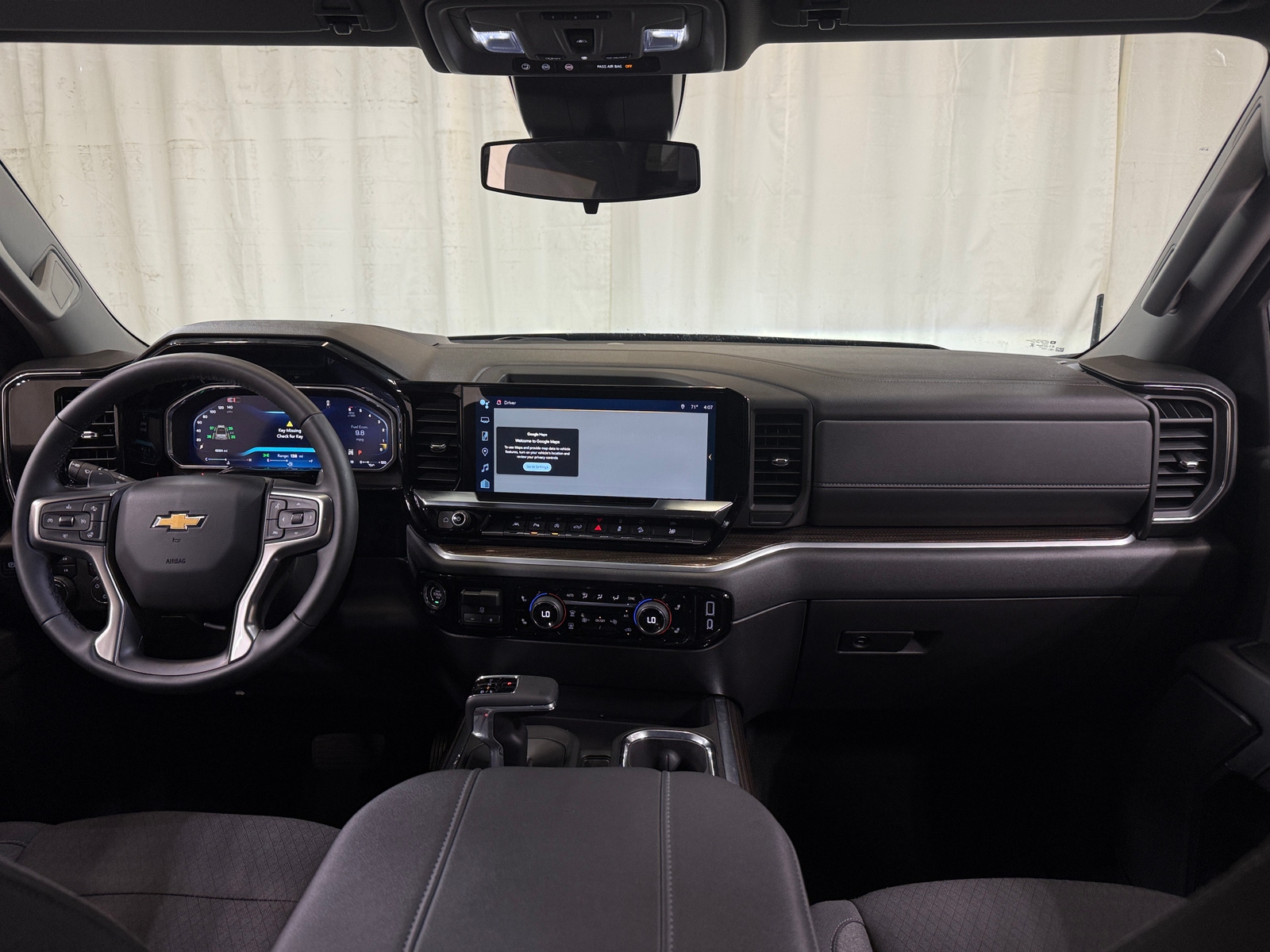Thumbnail: 2026 Chevrolet Silverado 1500 - 3