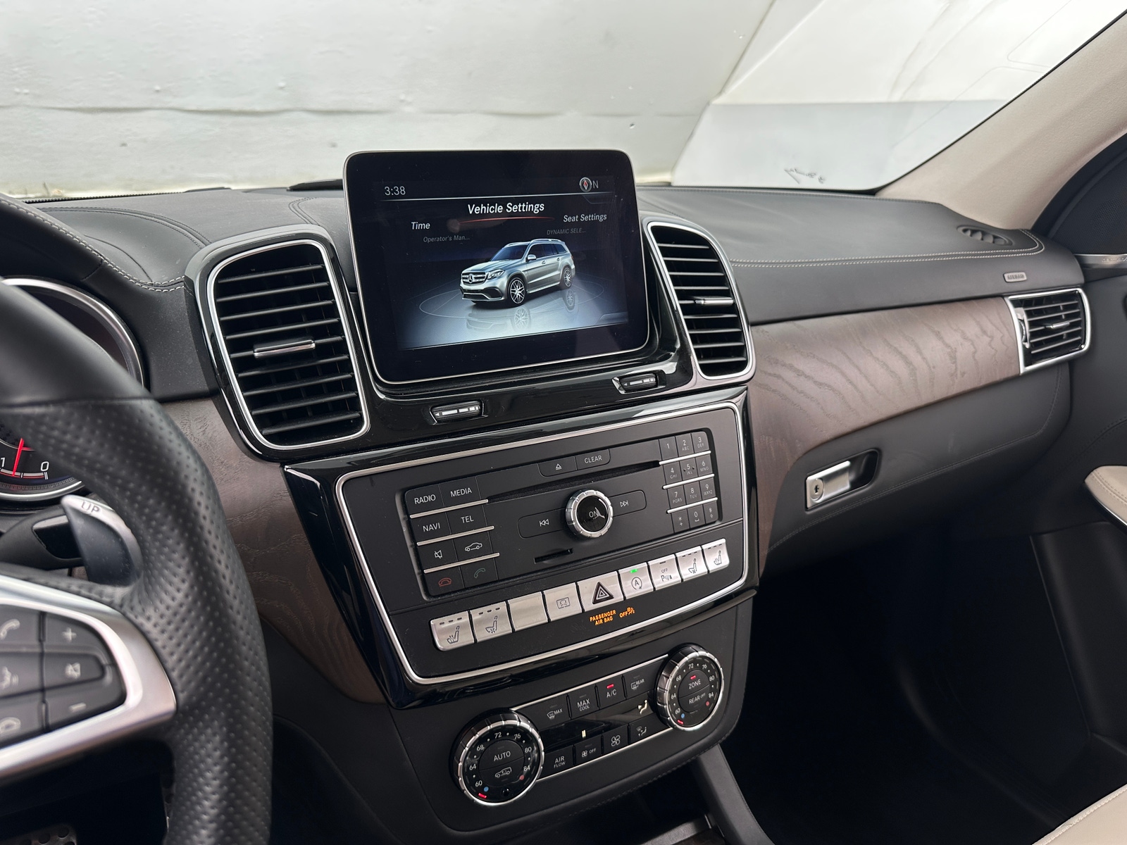 Thumbnail: 2019 Mercedes-Benz GLS - 3