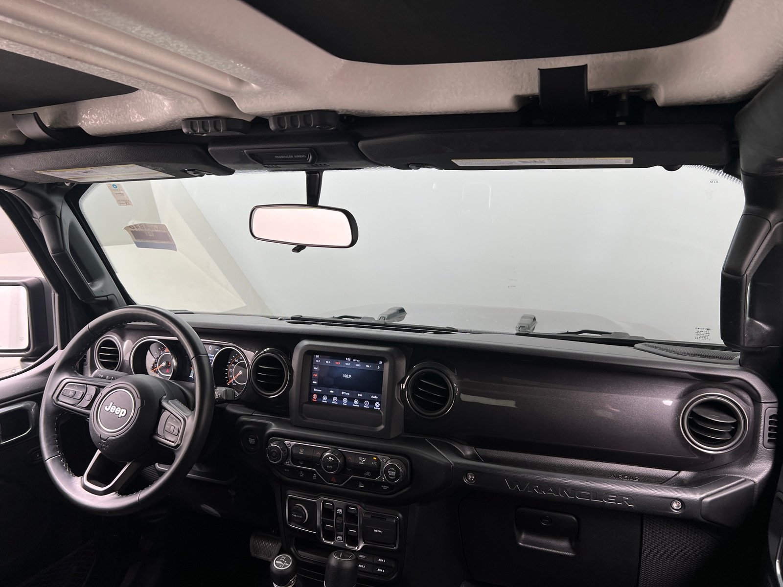 Thumbnail: 2021 Jeep Wrangler - 3