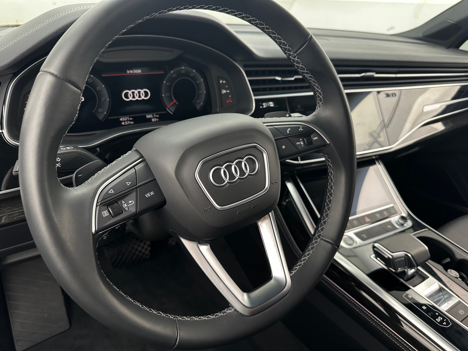 Thumbnail: 2025 Audi Q7 - 4