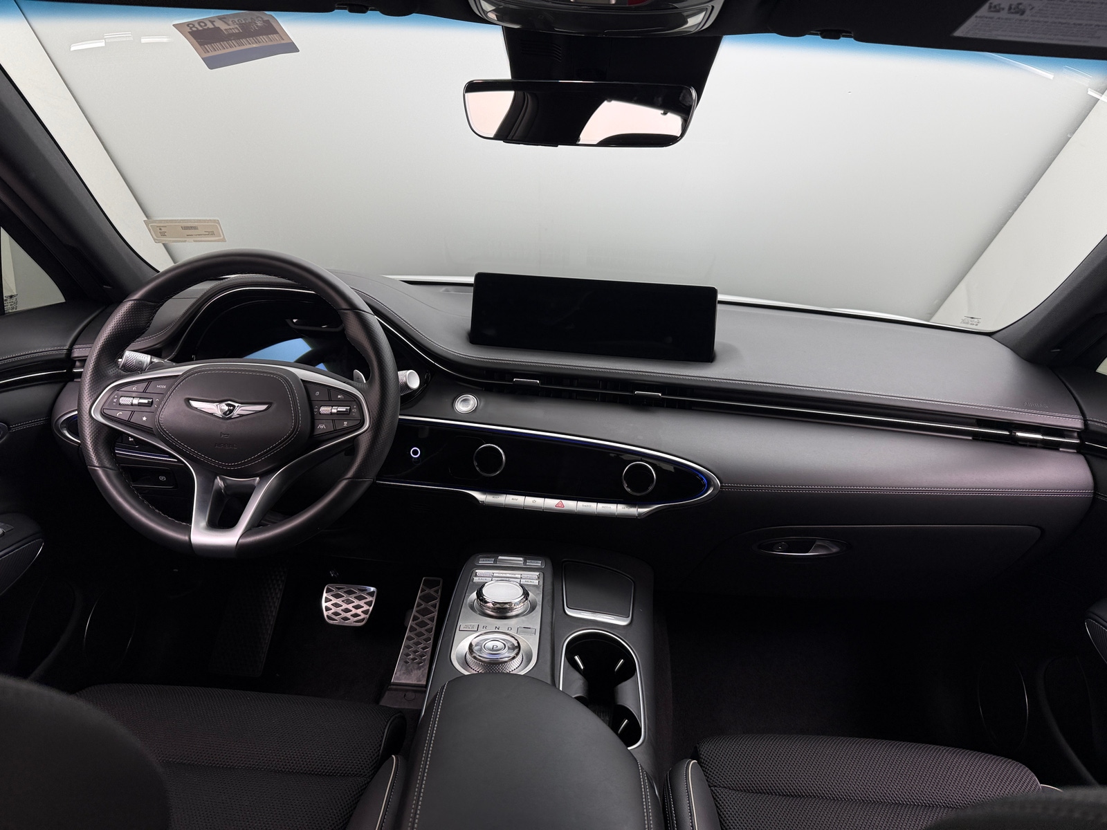 Thumbnail: 2023 Genesis GV70 - 3