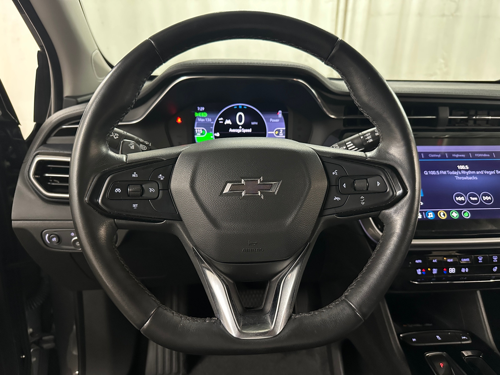 Thumbnail: 2022 Chevrolet Bolt EUV - 5