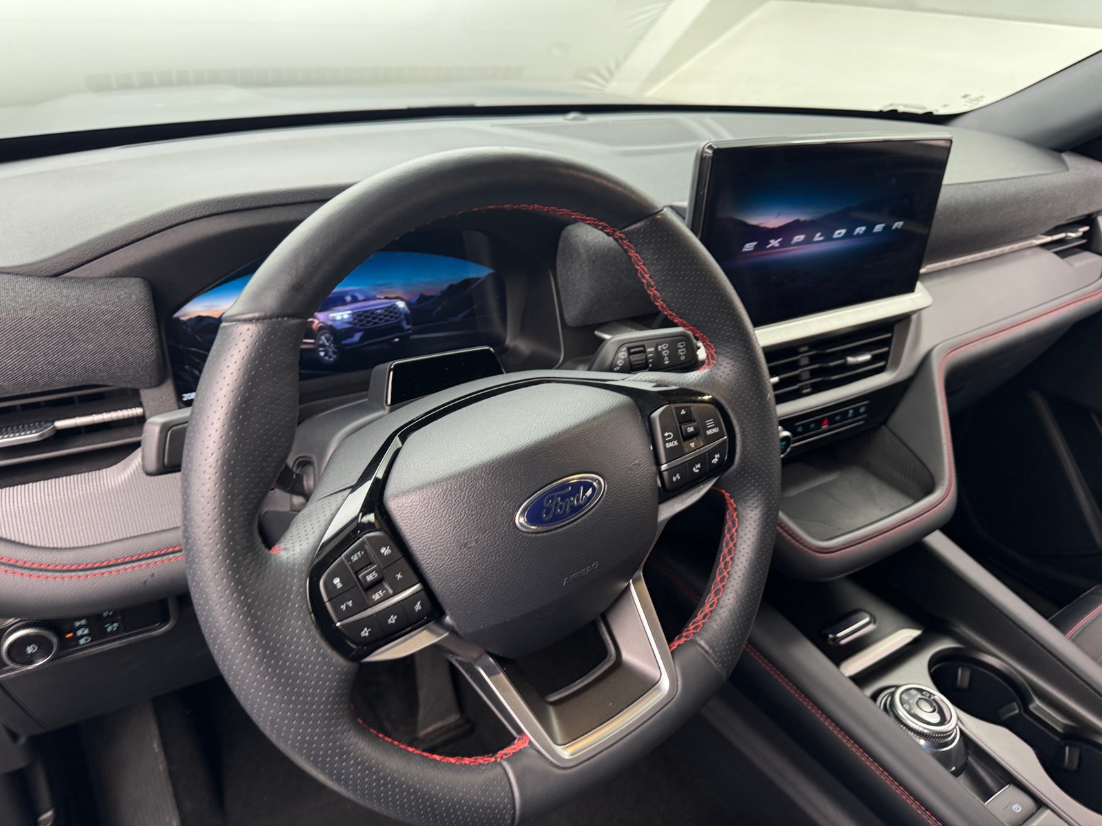 Thumbnail: 2025 Ford Explorer - 4