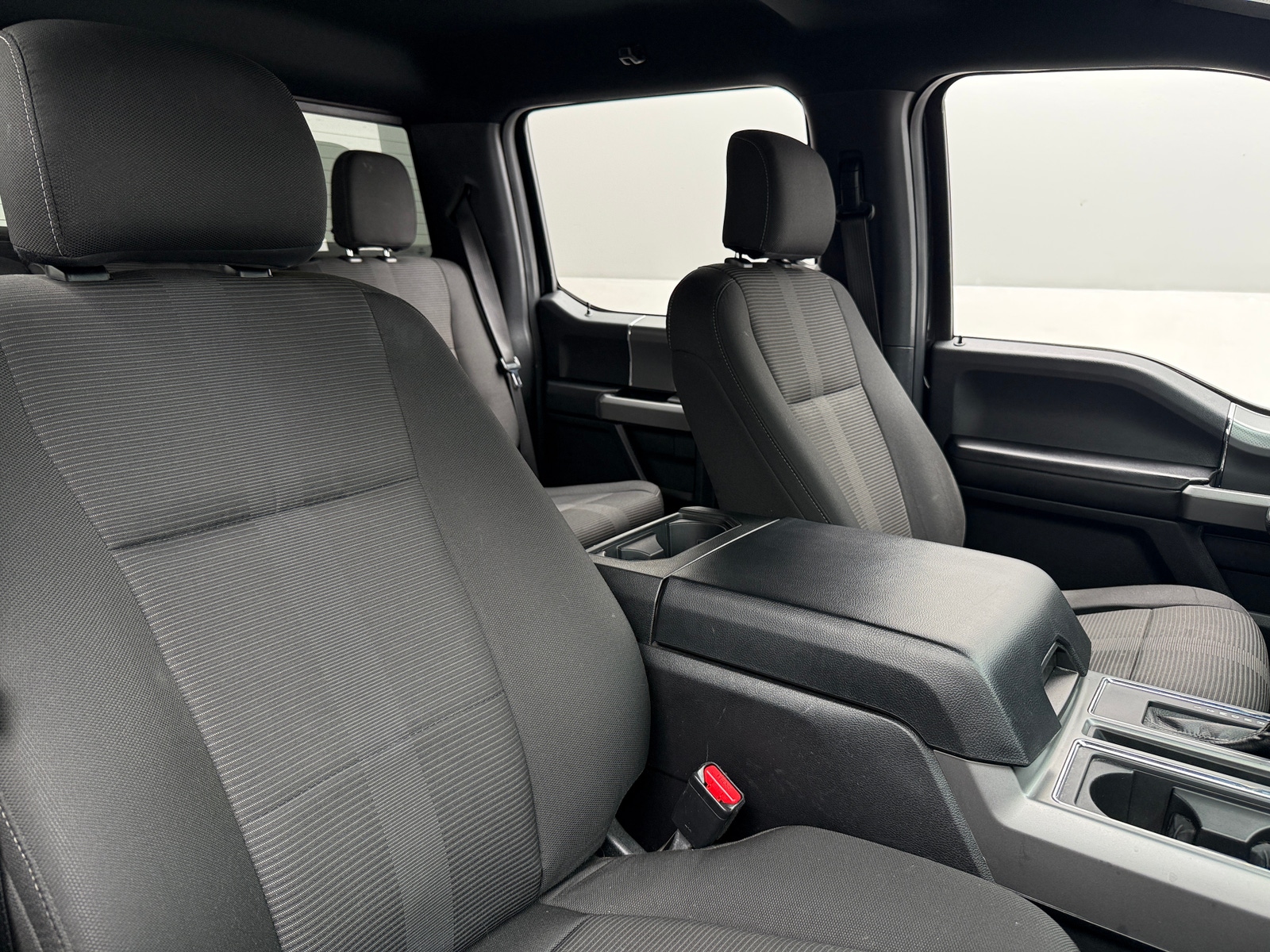 Thumbnail: 2015 Ford Econoline - 2