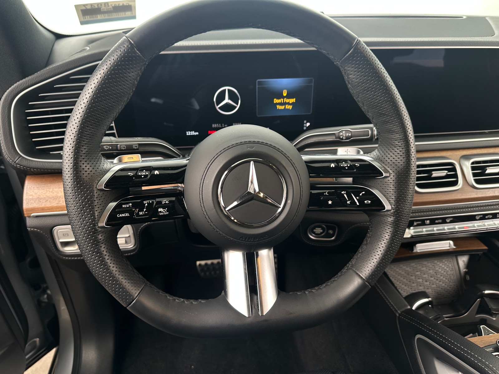 Thumbnail: 2024 Mercedes-Benz GLS - 4