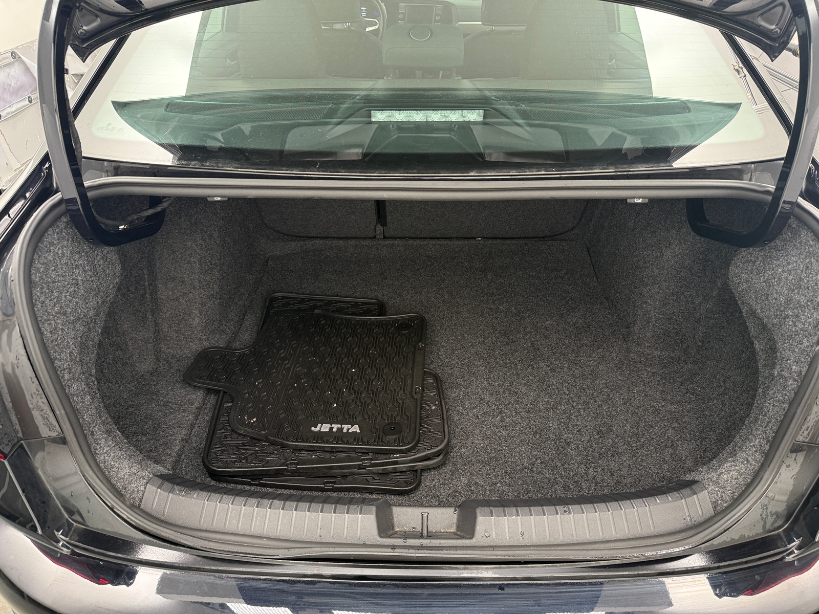 Thumbnail: 2024 Volkswagen Jetta - 7