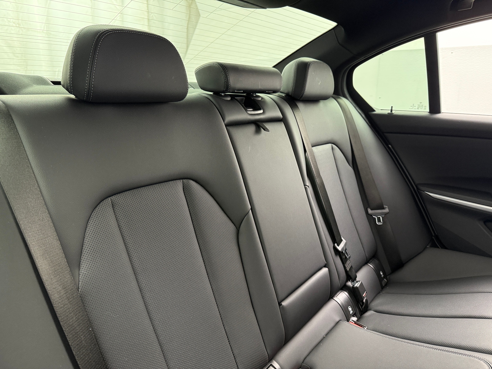 Thumbnail: 2023 BMW 3 Series - 5