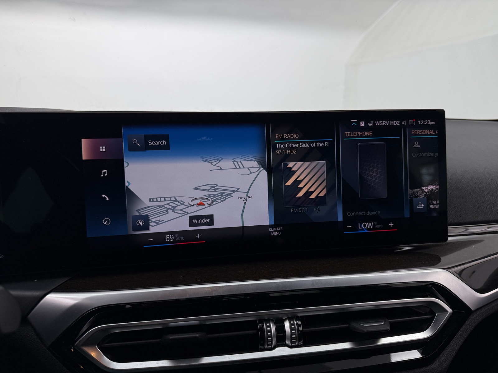 Thumbnail: 2023 BMW 3 Series - 3