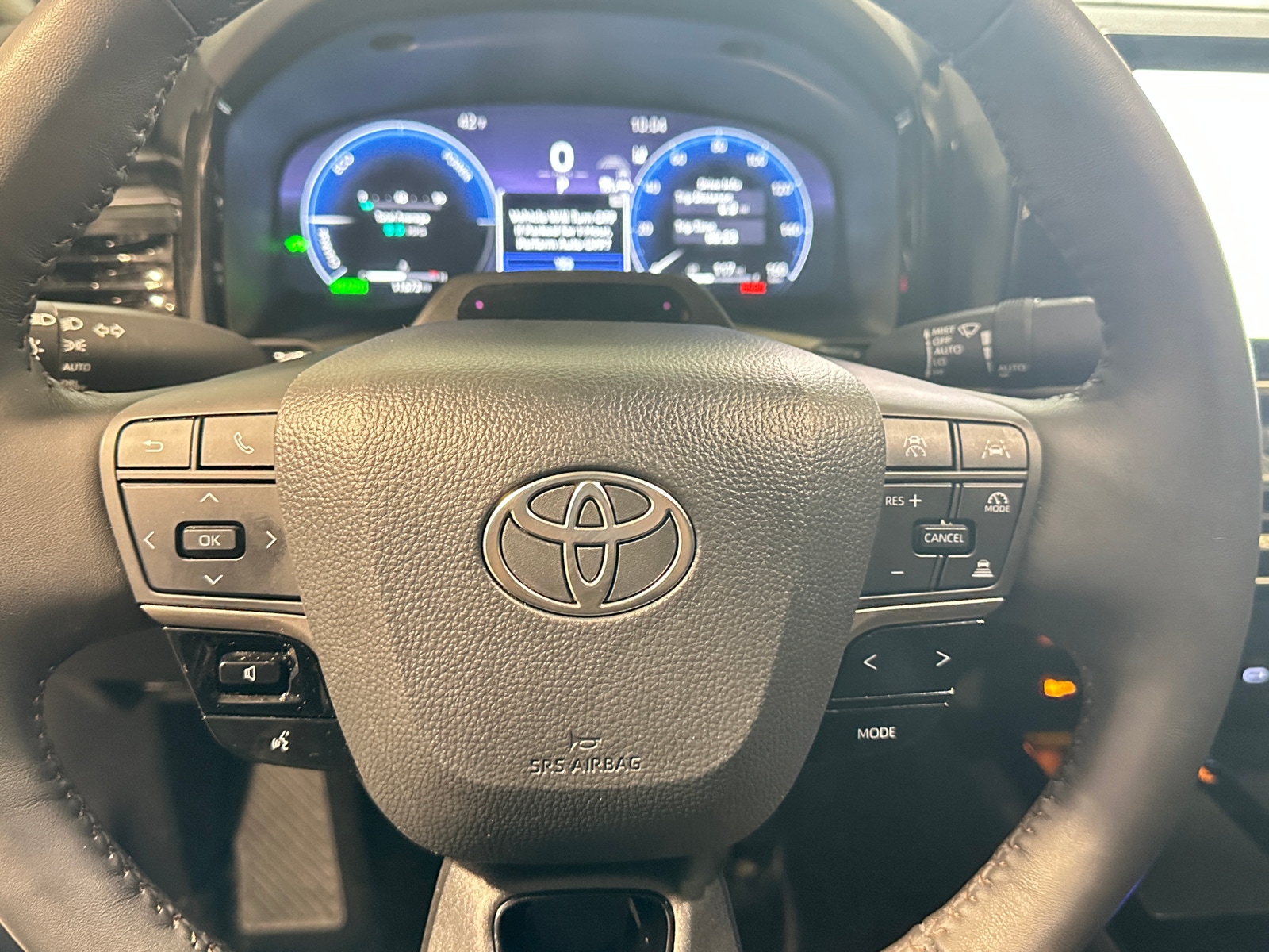 Thumbnail: 2025 Toyota Camry - 4