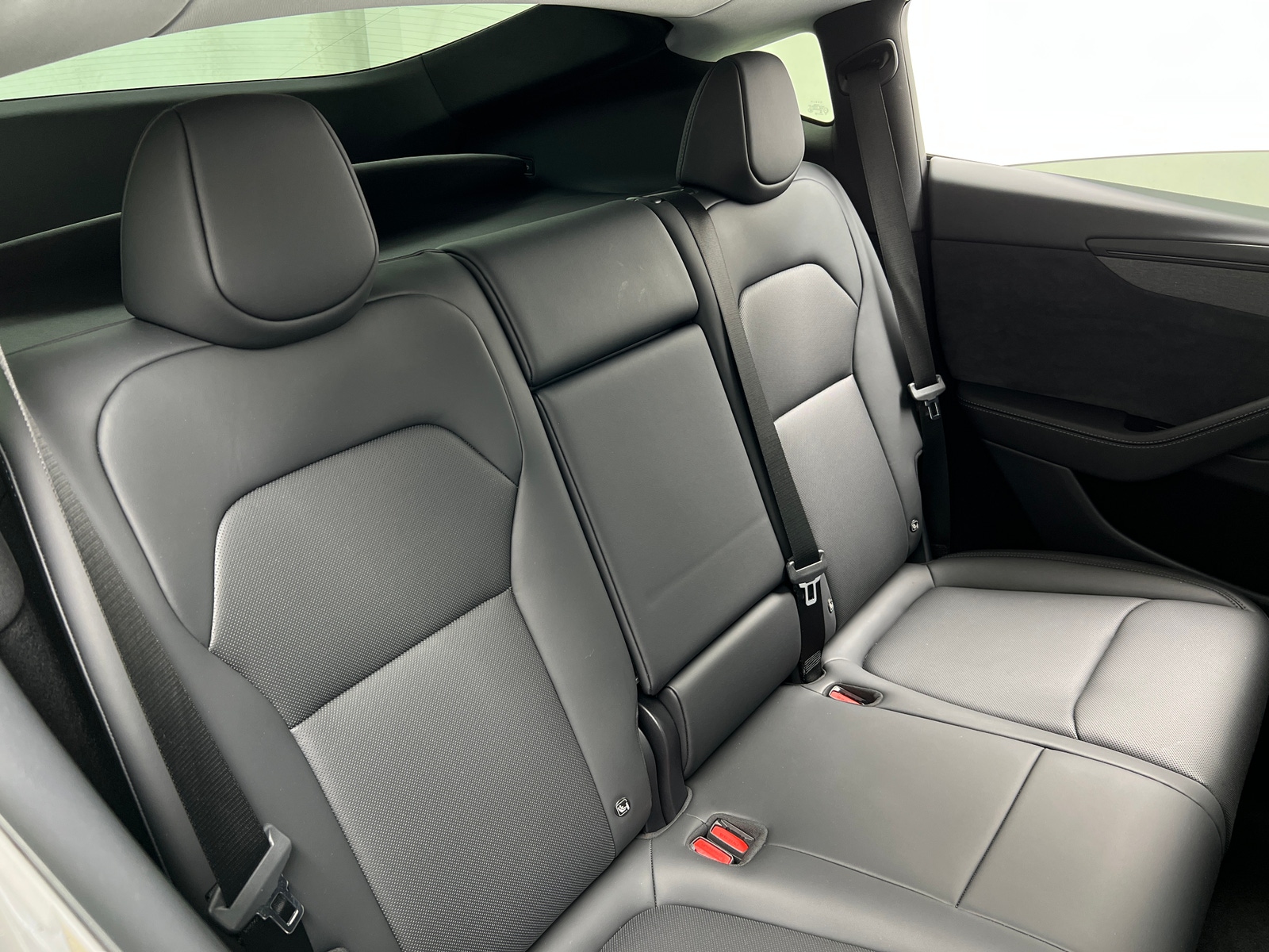 Thumbnail: 2026 Tesla Model Y - 5