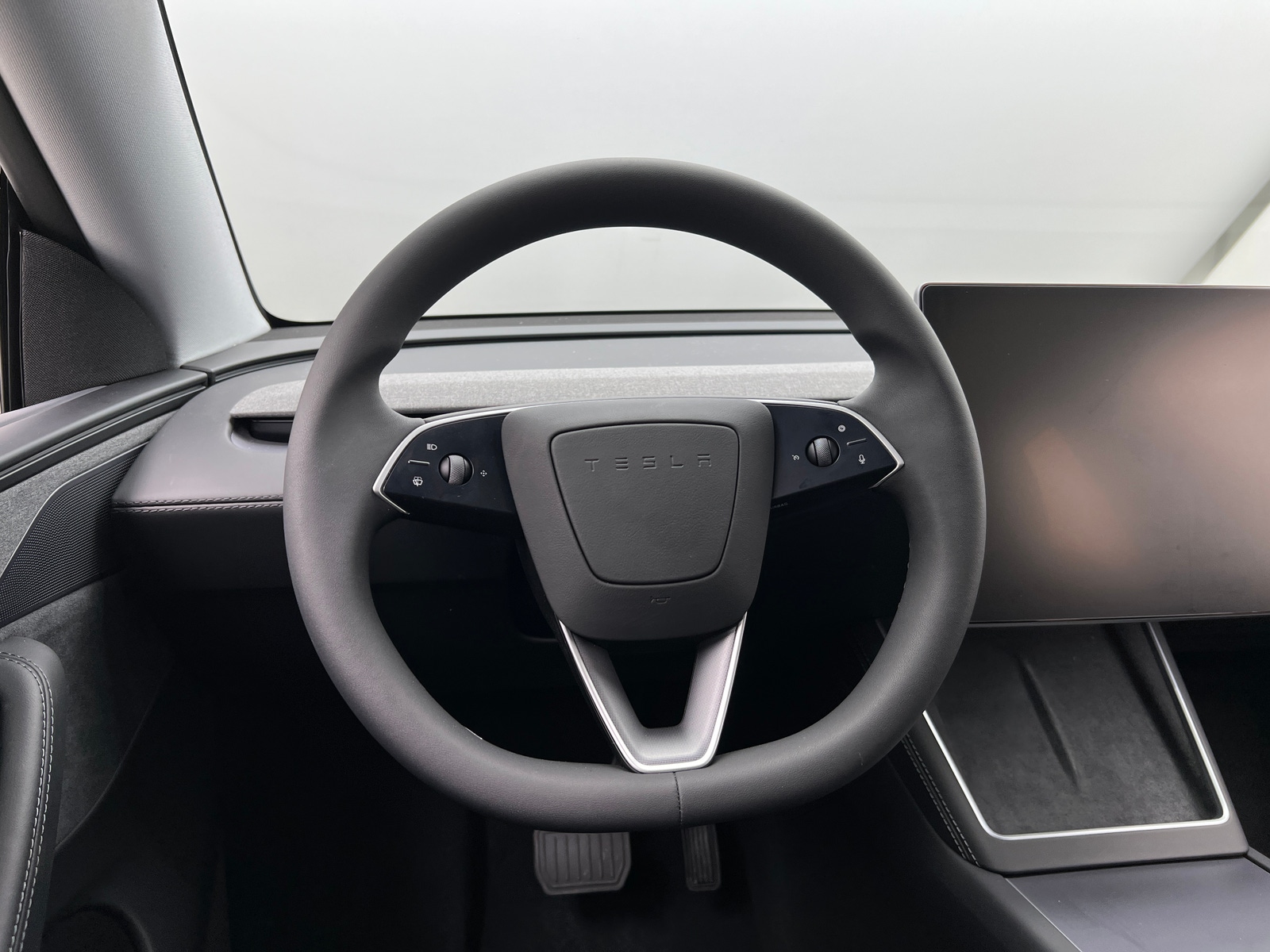 Thumbnail: 2026 Tesla Model Y - 4