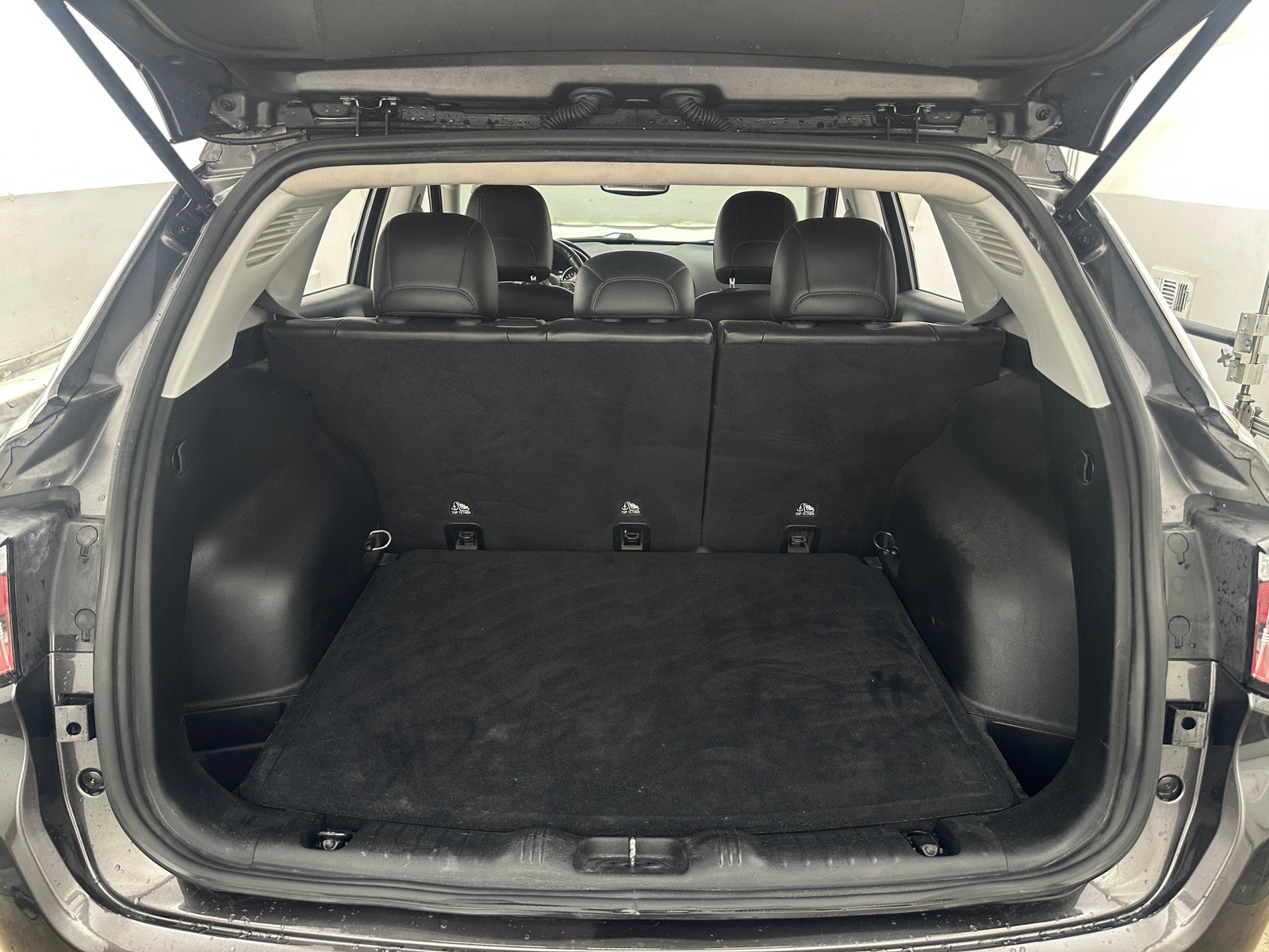 Thumbnail: 2018 Jeep Compass - 7