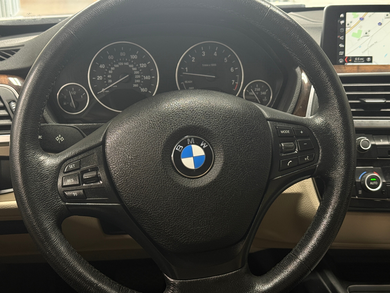 Thumbnail: 2018 BMW 3 Series - 4