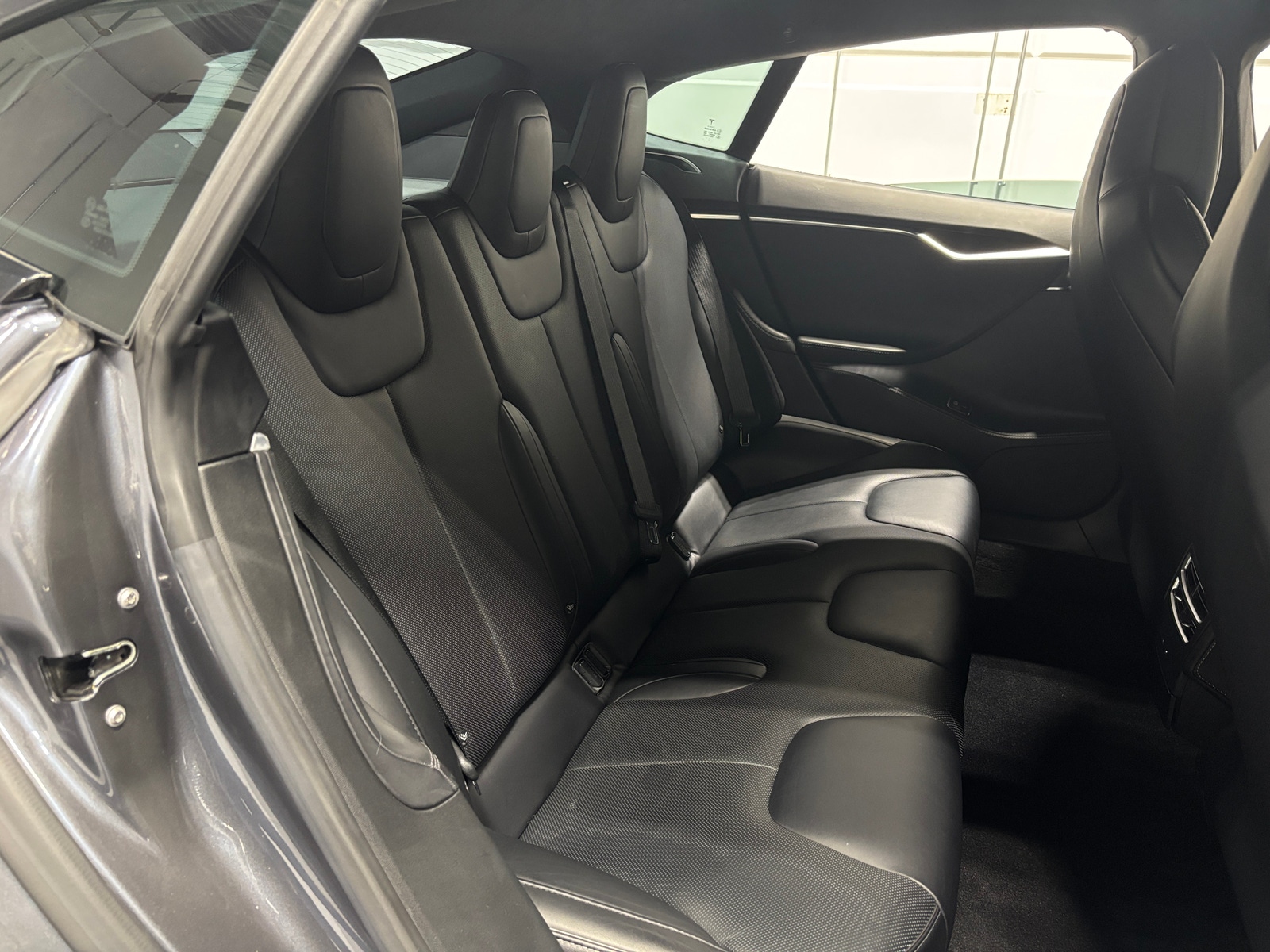 Thumbnail: 2017 Tesla Model S - 5