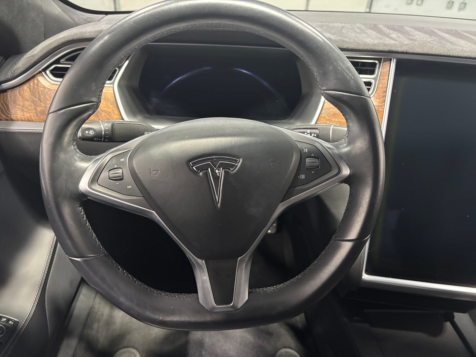 Thumbnail: 2017 Tesla Model S - 4