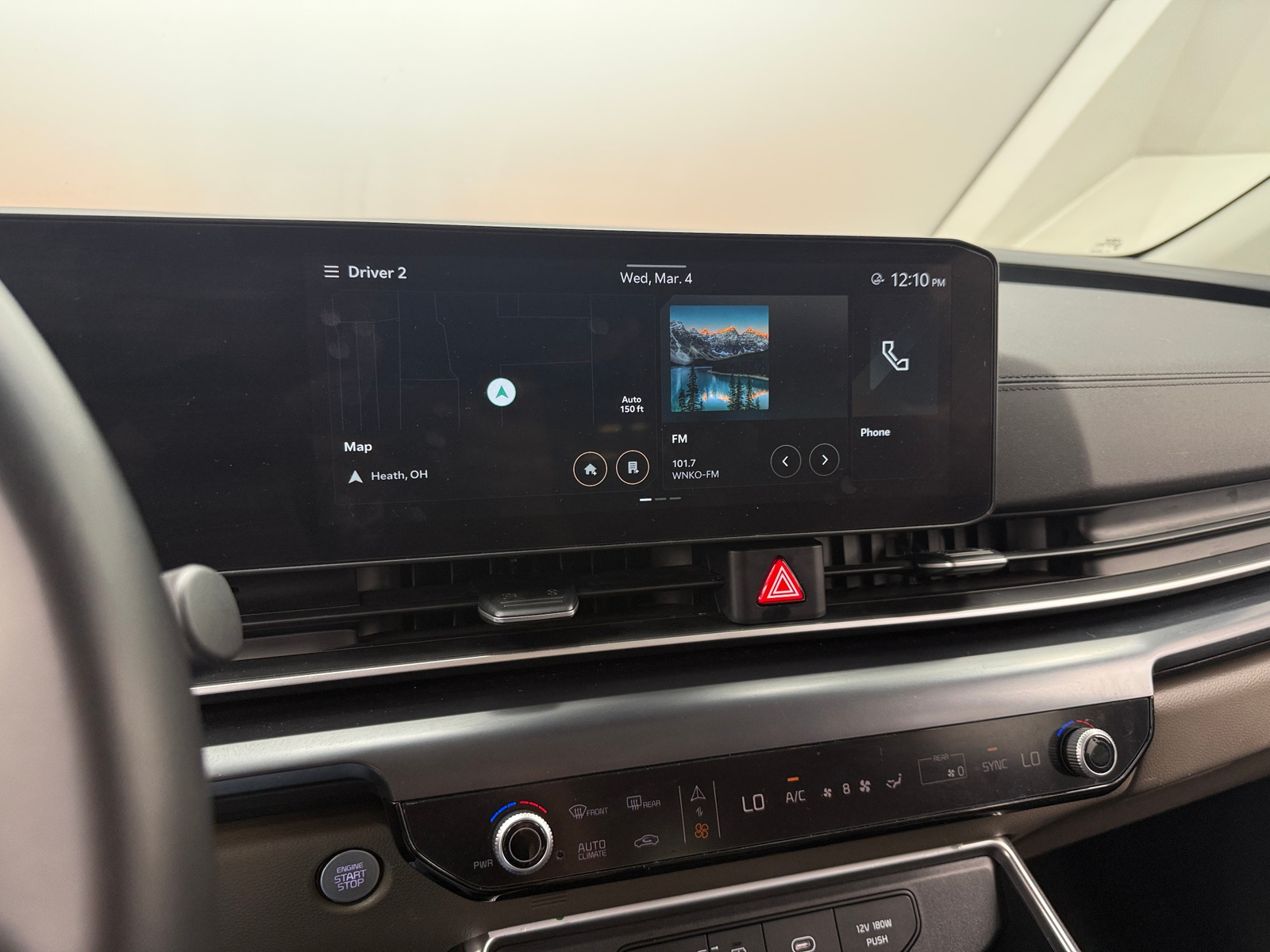 Thumbnail: 2025 Kia Carnival - 3