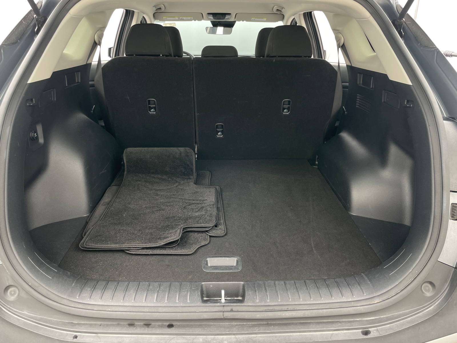 Thumbnail: 2025 Kia Sportage - 7