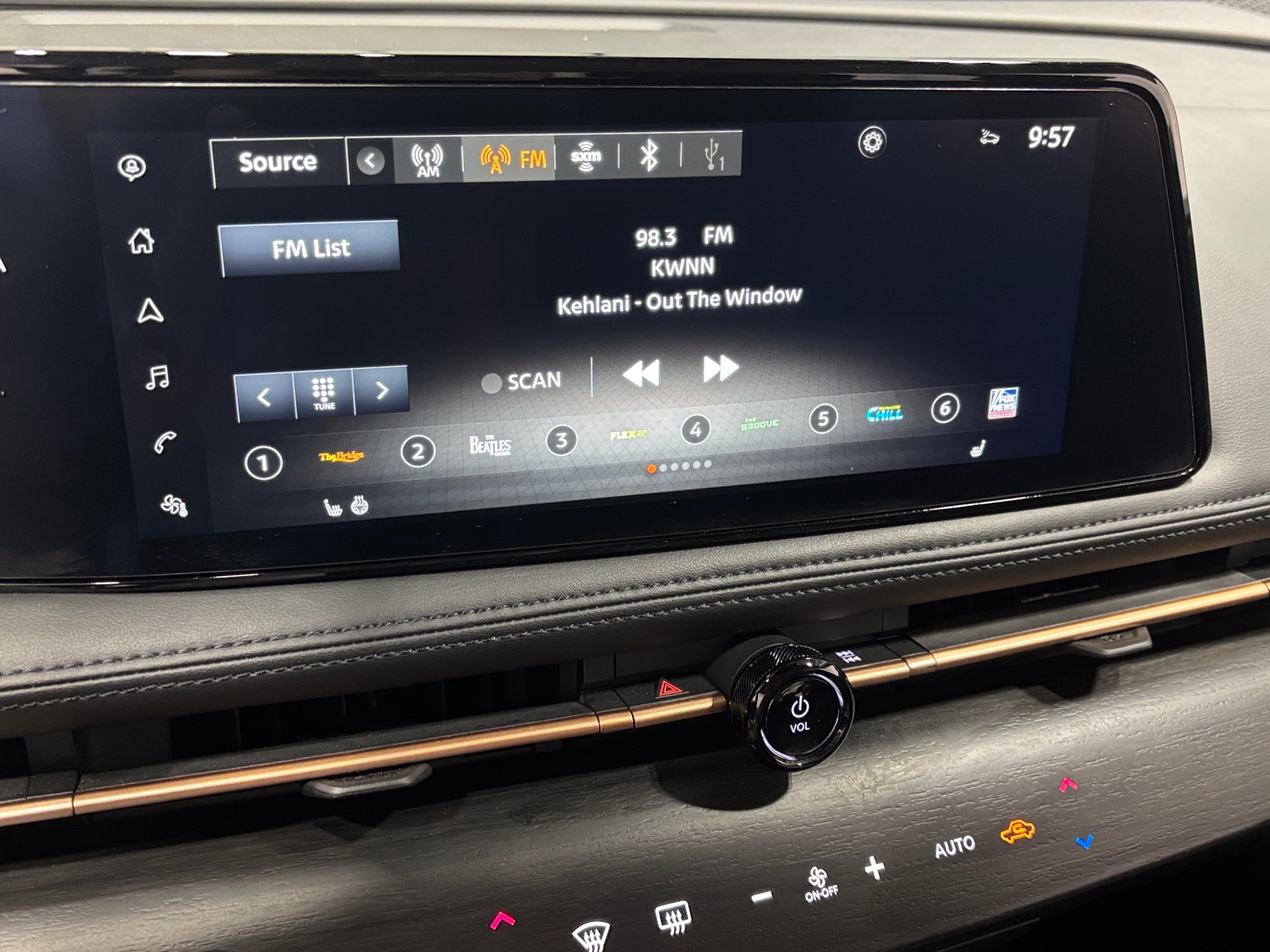 Thumbnail: 2024 Nissan Ariya - 4