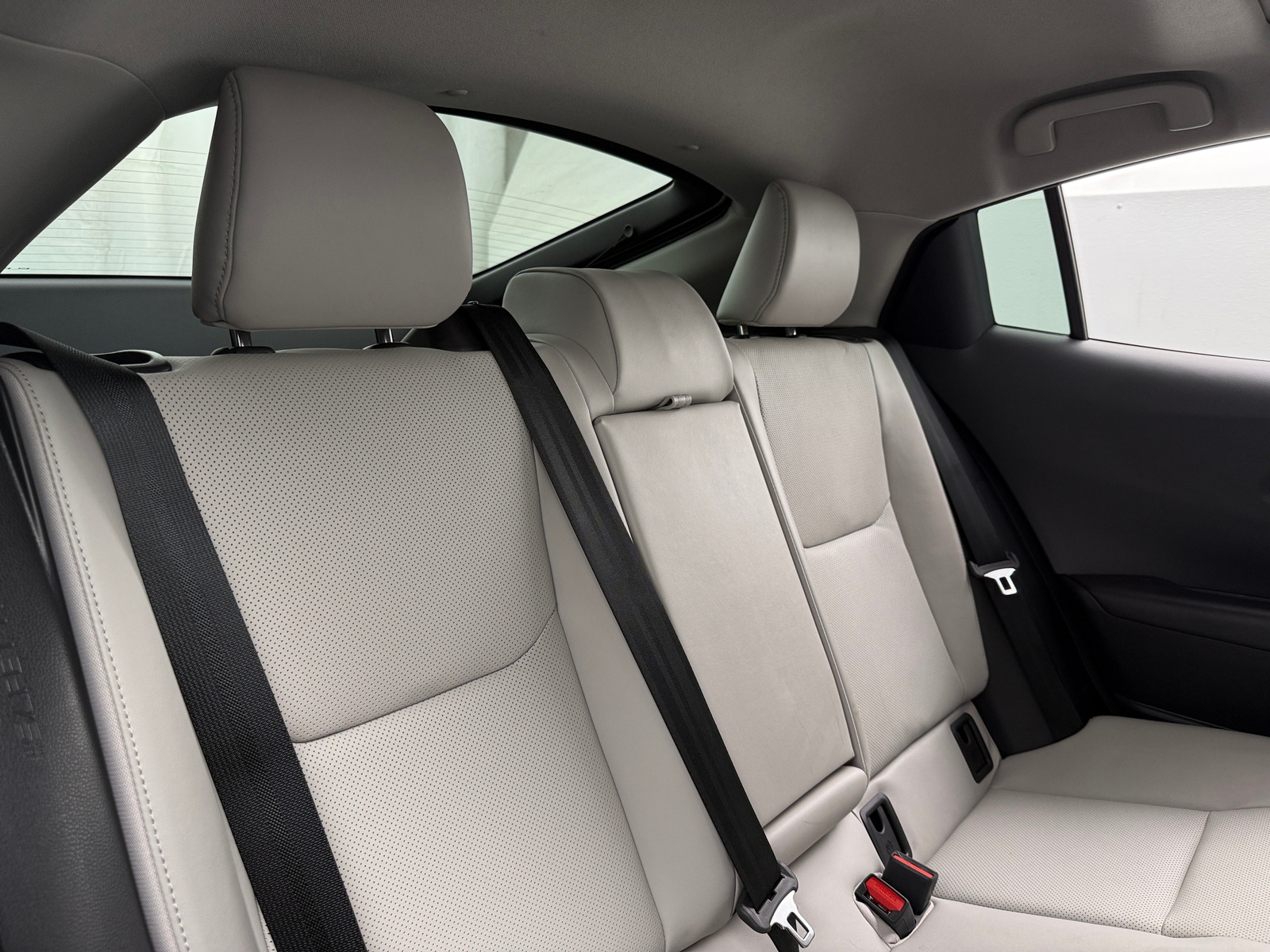 Thumbnail: 2024 Toyota Prius - 6