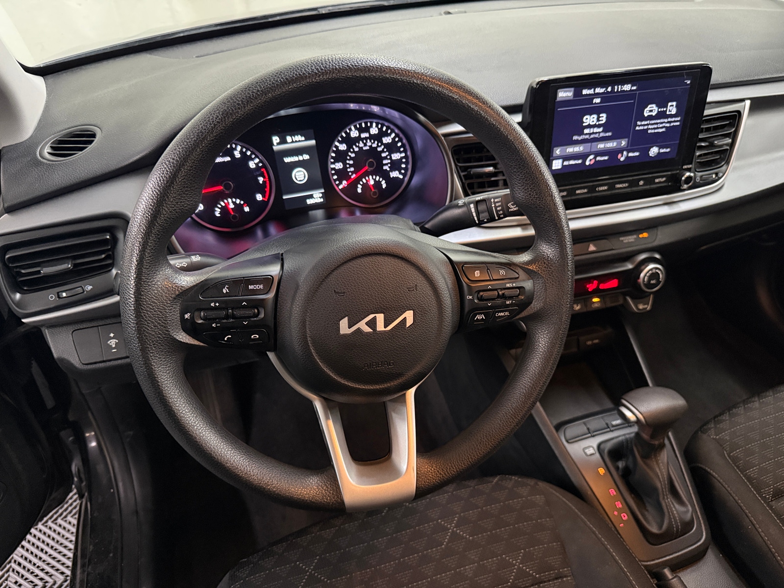 Thumbnail: 2023 Kia Rio - 5