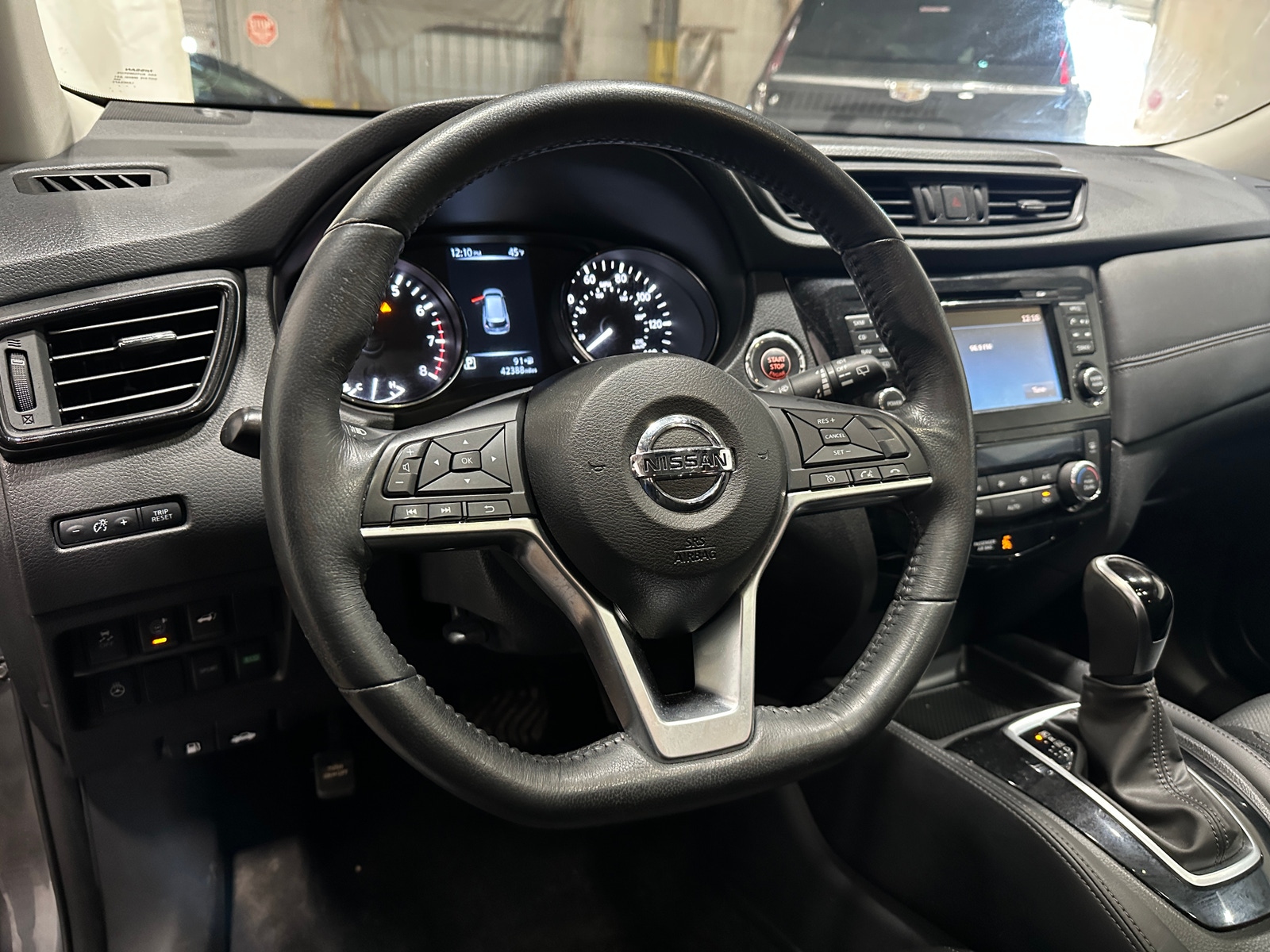 Thumbnail: 2017 Nissan Rogue - 5