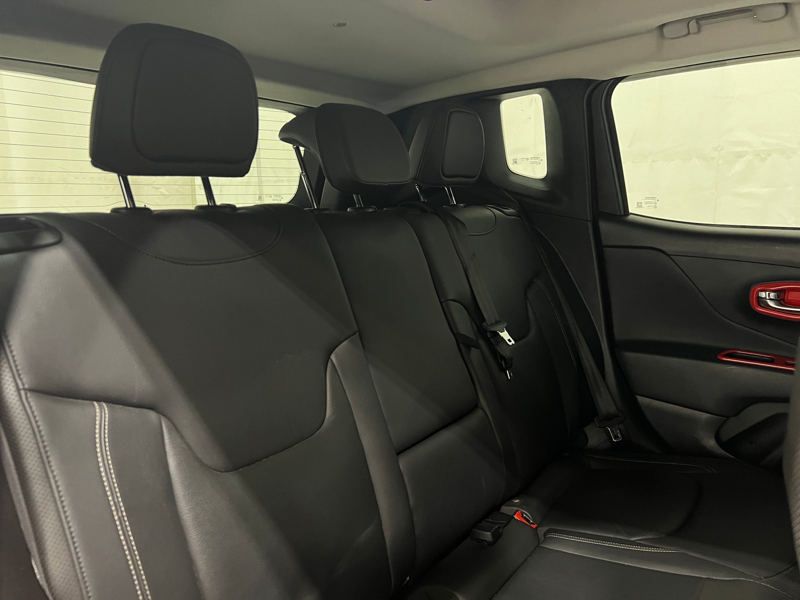 Thumbnail: 2016 Jeep Renegade - 5