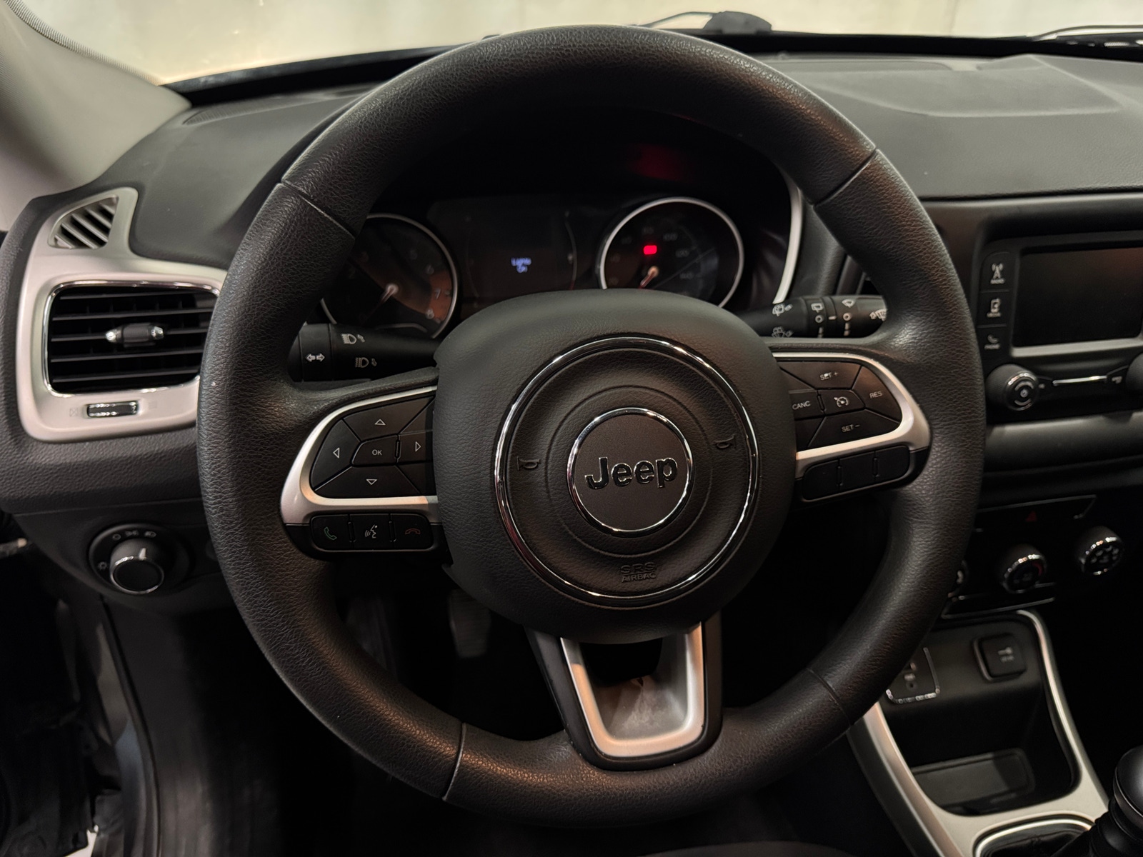 Thumbnail: 2018 Jeep Compass - 5