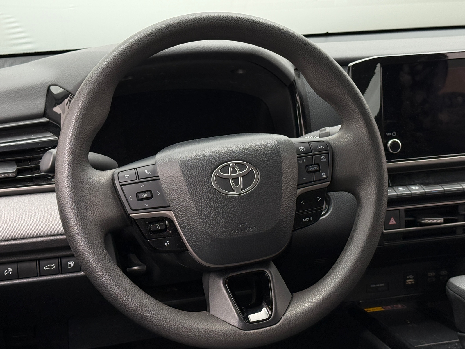 Thumbnail: 2025 Toyota Camry - 5