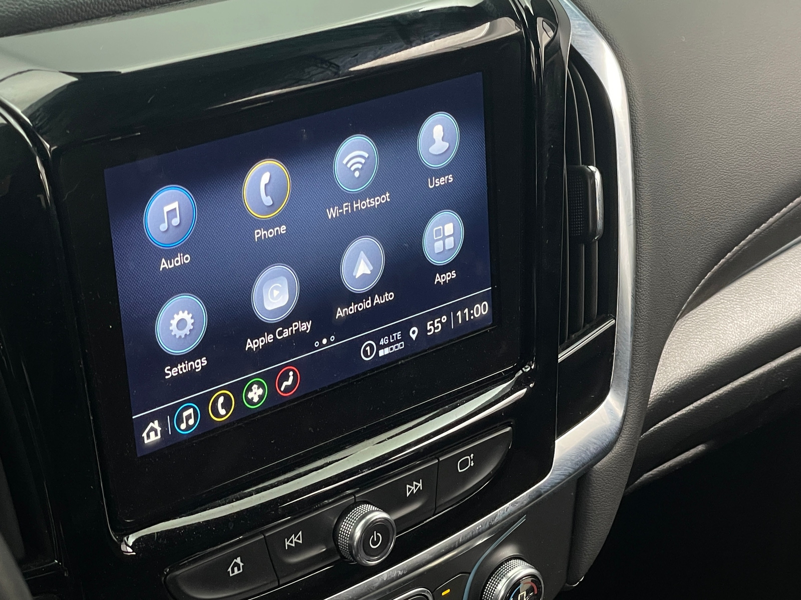 Thumbnail: 2024 Chevrolet Traverse - 4