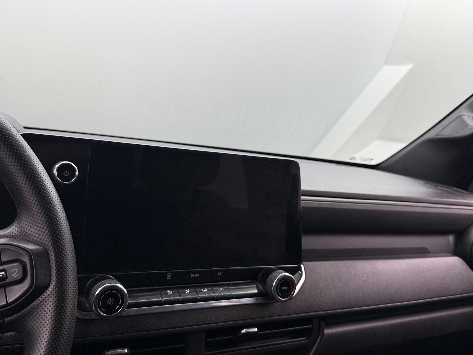 Thumbnail: 2023 Chevrolet Colorado - 3