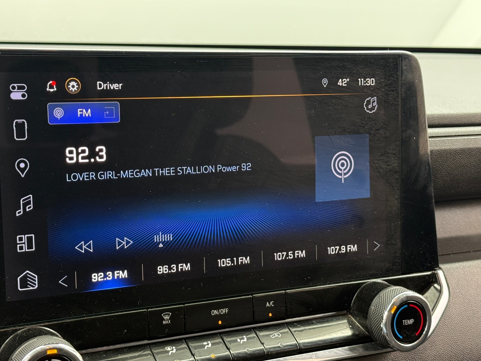 Thumbnail: 2023 Chevrolet Colorado - 4