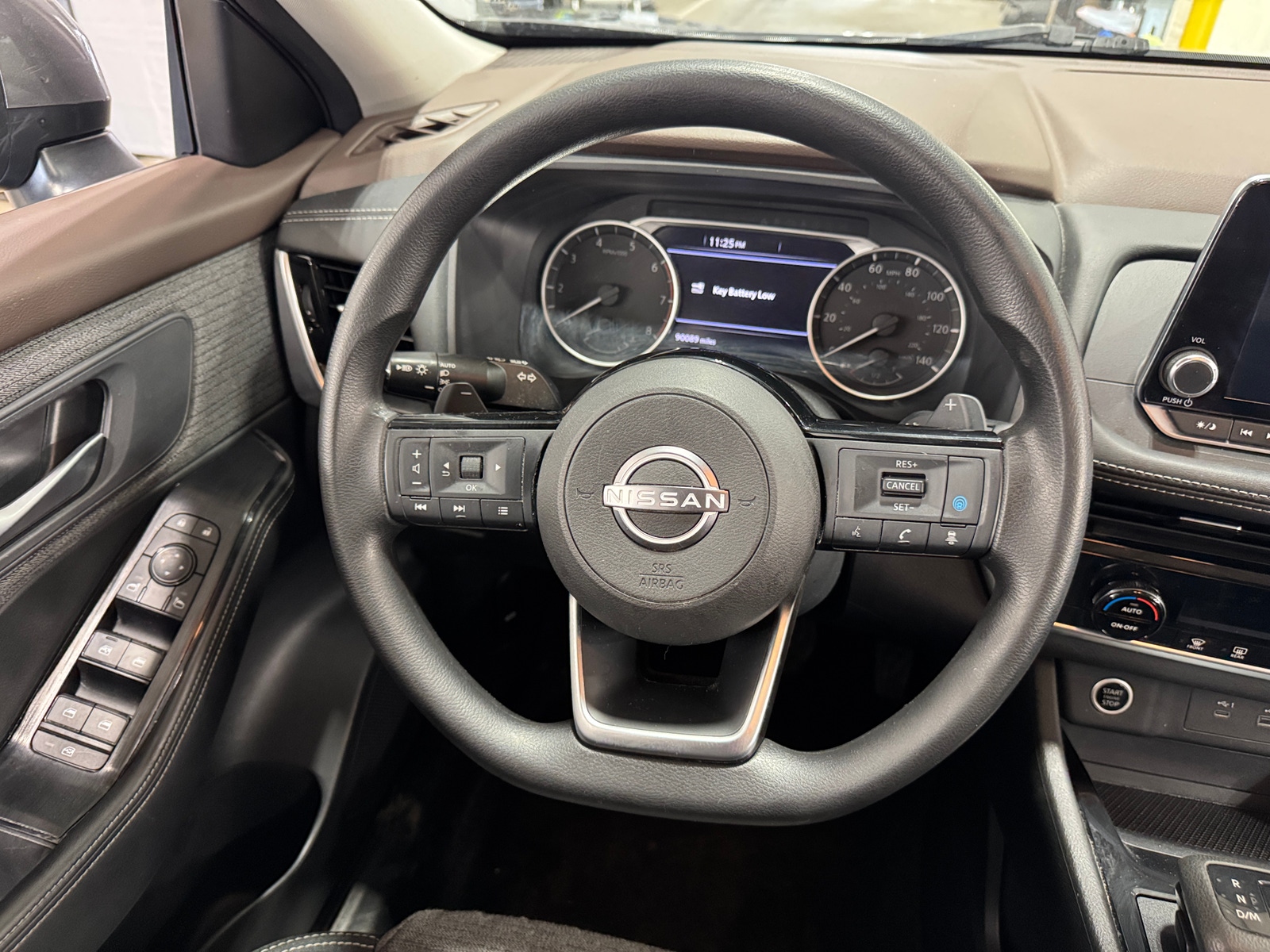 Thumbnail: 2022 Nissan Rogue - 5