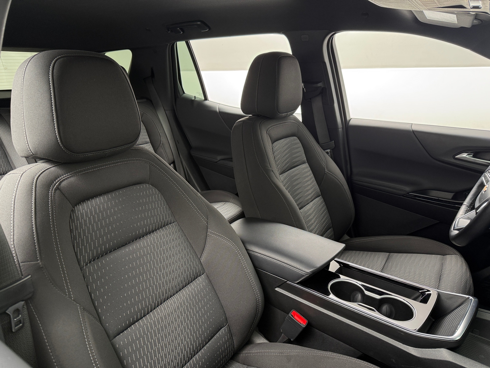 Thumbnail: 2025 Chevrolet Equinox - 2