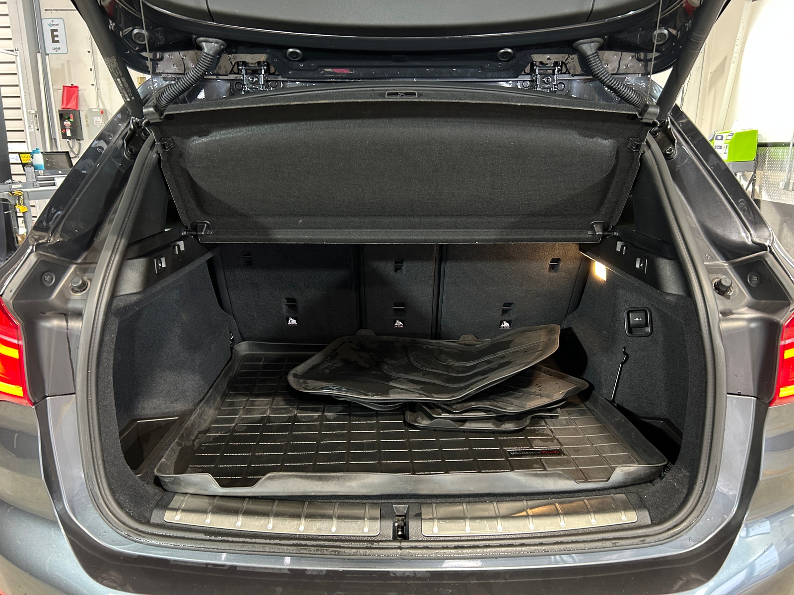 Thumbnail: 2019 BMW X1 - 6