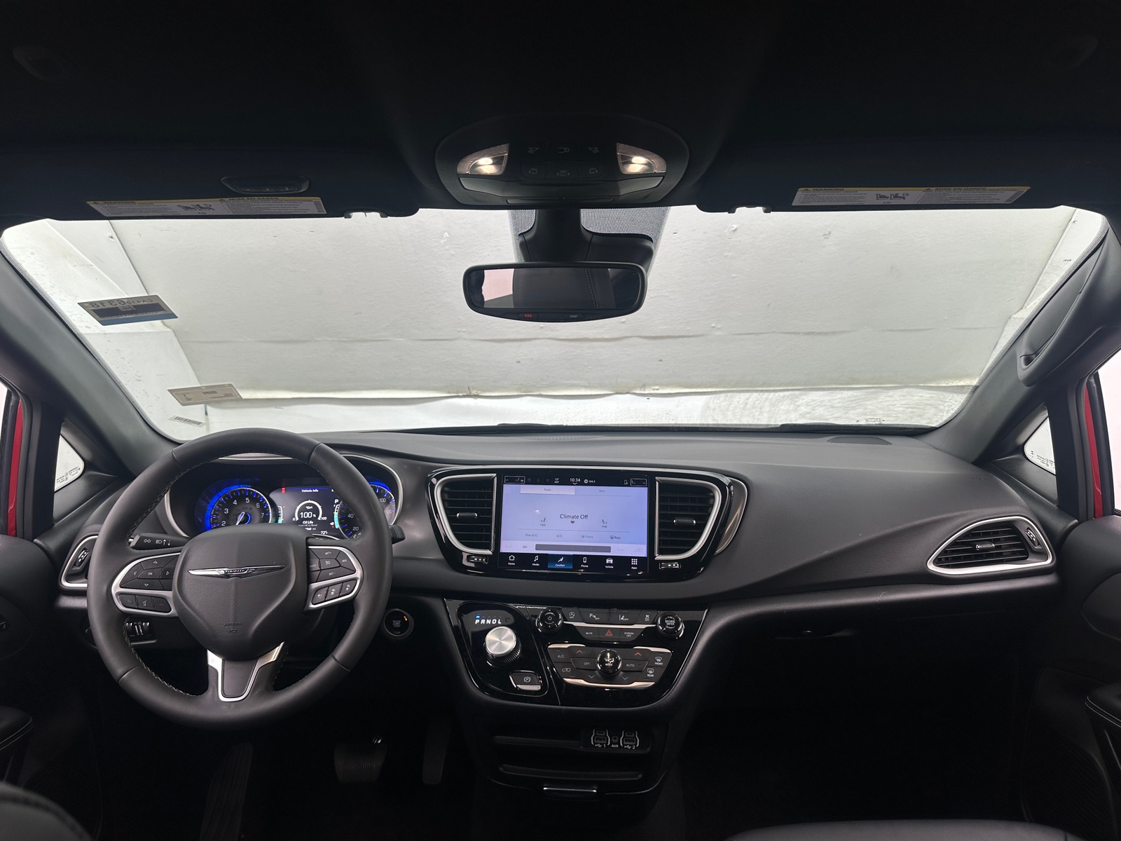 Thumbnail: 2025 Chrysler Pacifica - 2