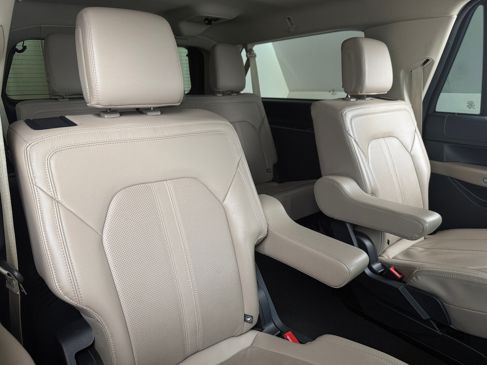 Thumbnail: 2024 Ford Expedition MAX - 5