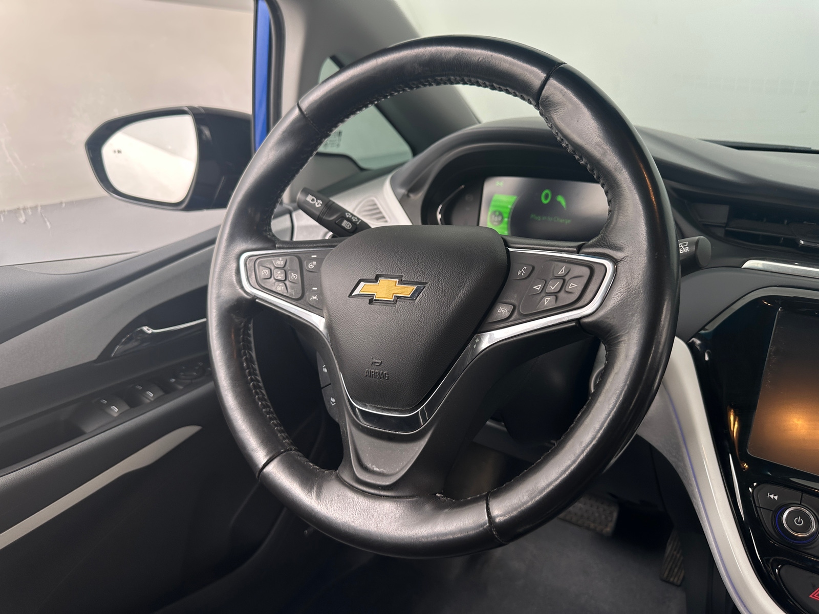 Thumbnail: 2019 Chevrolet Bolt EV - 4