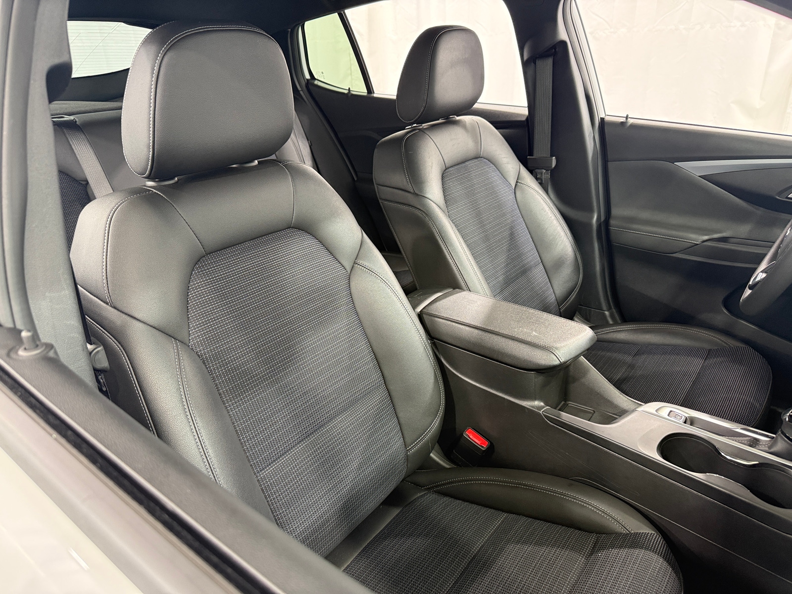 Thumbnail: 2025 Buick Envista - 2