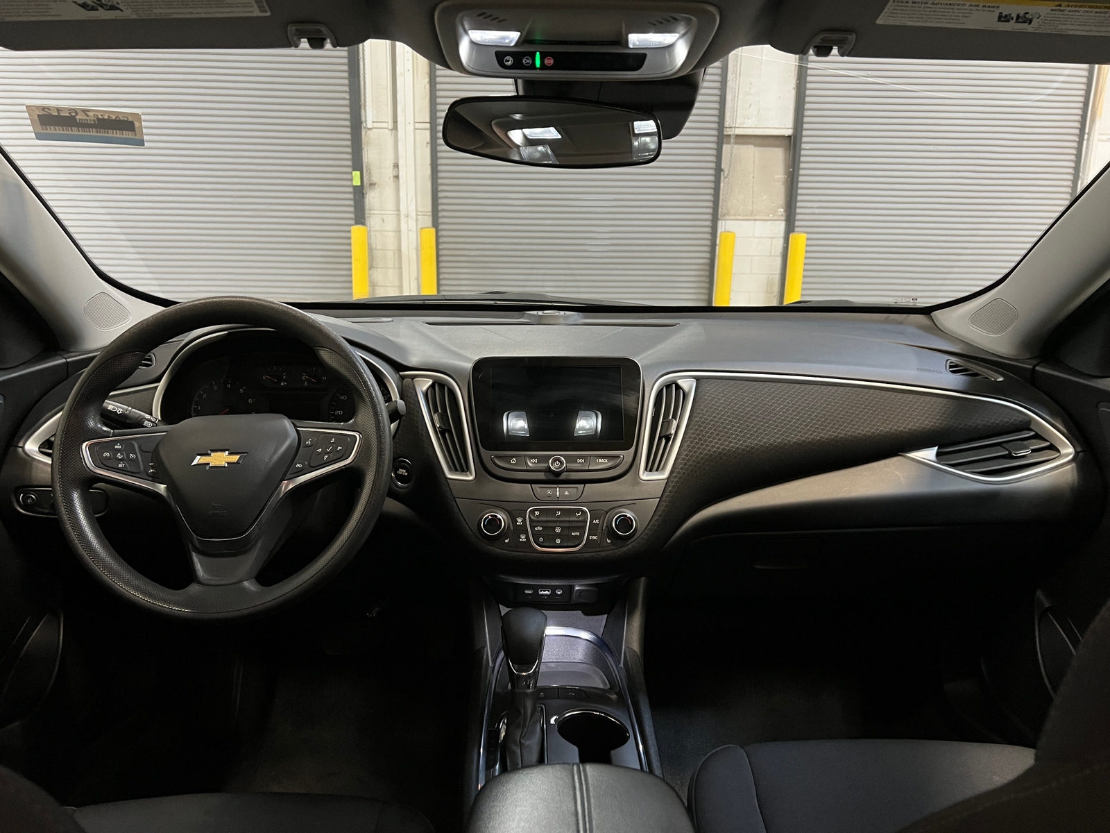 Thumbnail: 2024 Chevrolet Malibu - 3