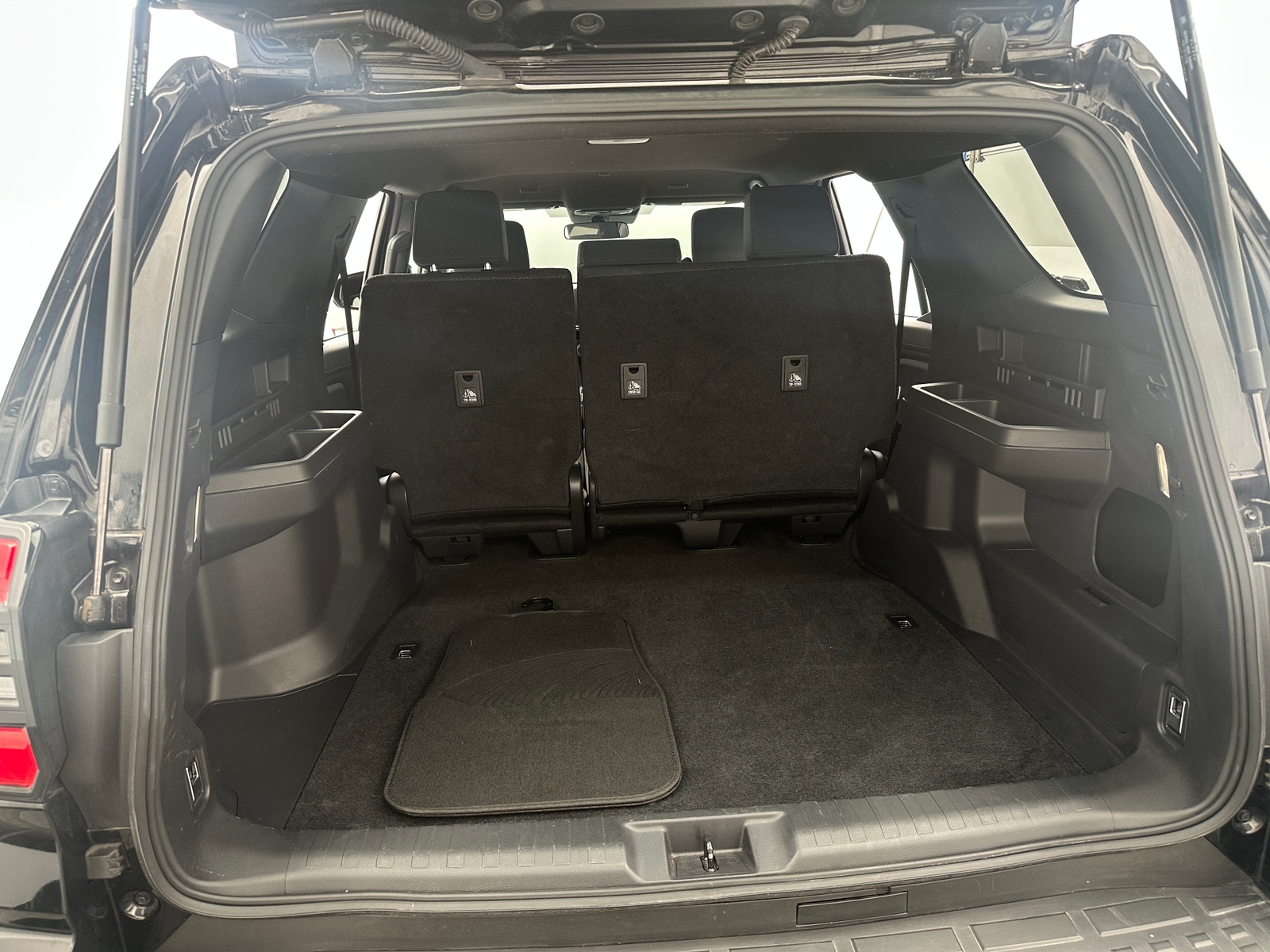 Thumbnail: 2025 Toyota 4Runner - 7