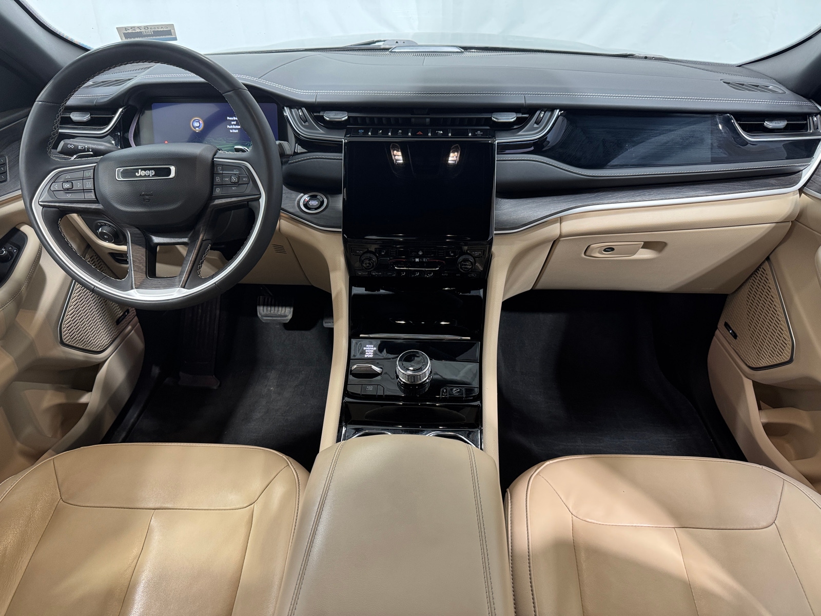 Thumbnail: 2022 Jeep Grand Cherokee - 2