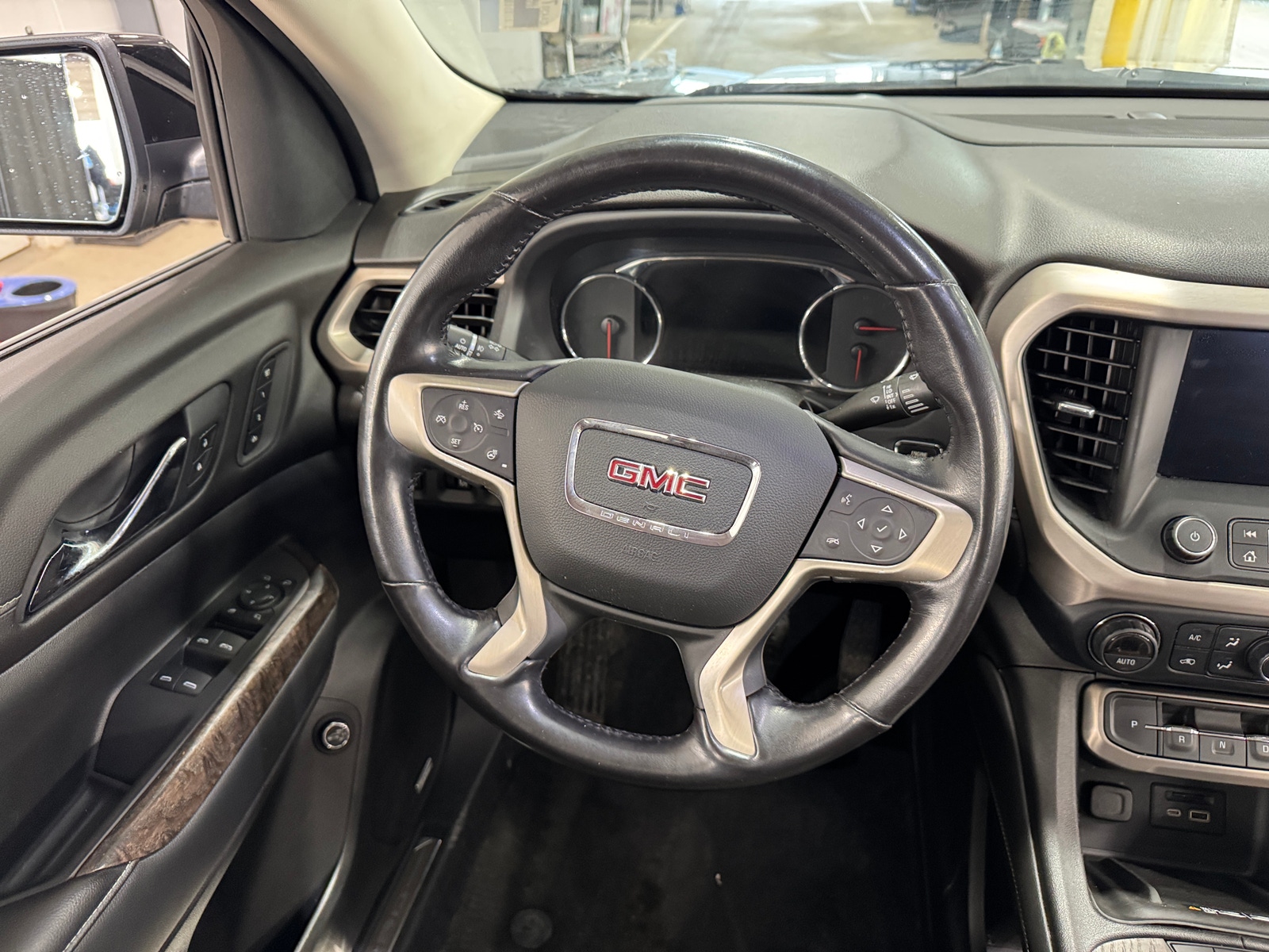 Thumbnail: 2021 GMC Acadia - 4