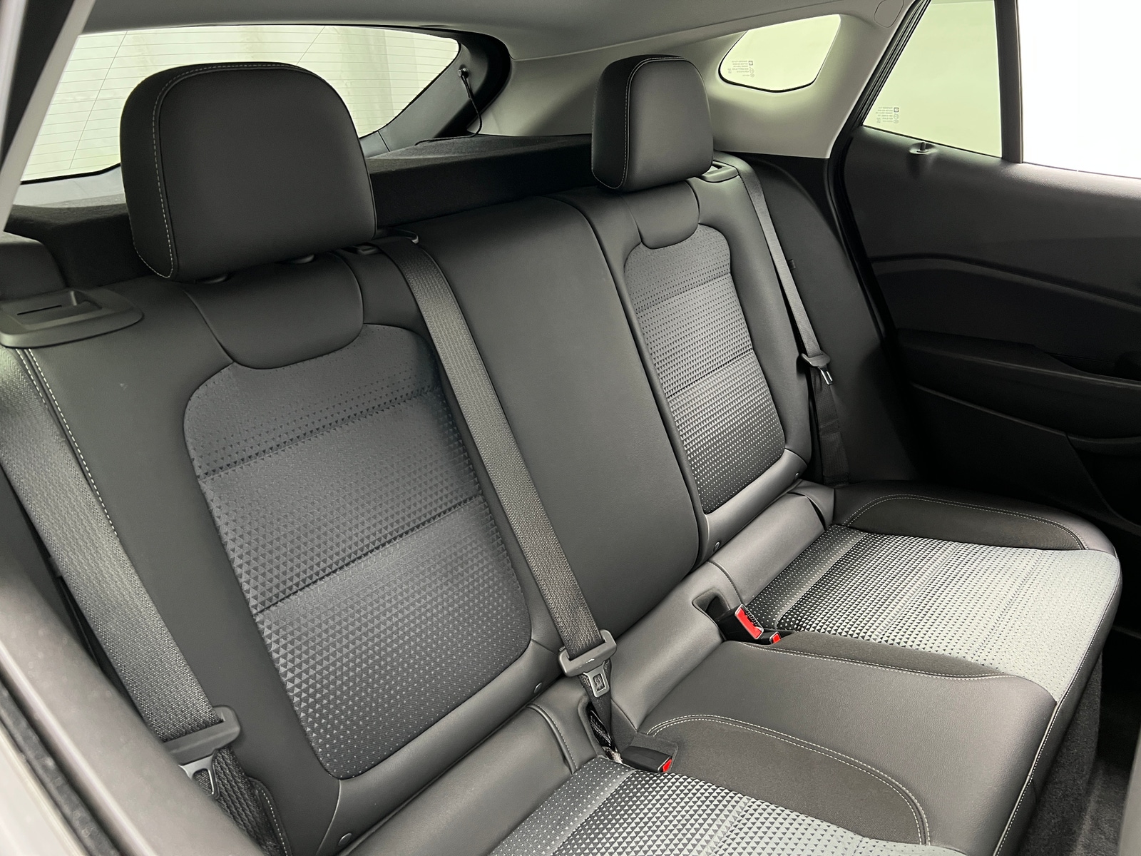 Thumbnail: 2025 Chevrolet Trax - 6