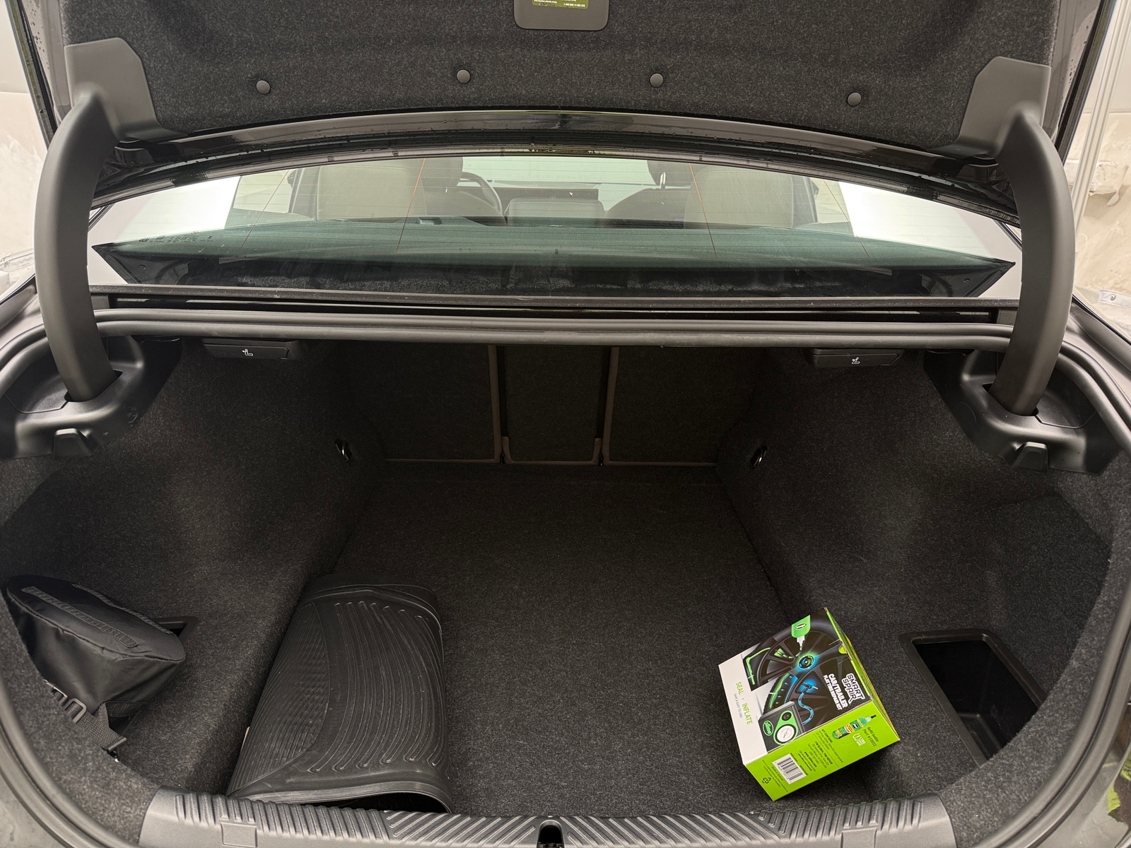 Thumbnail: 2026 BMW 5 Series - 6