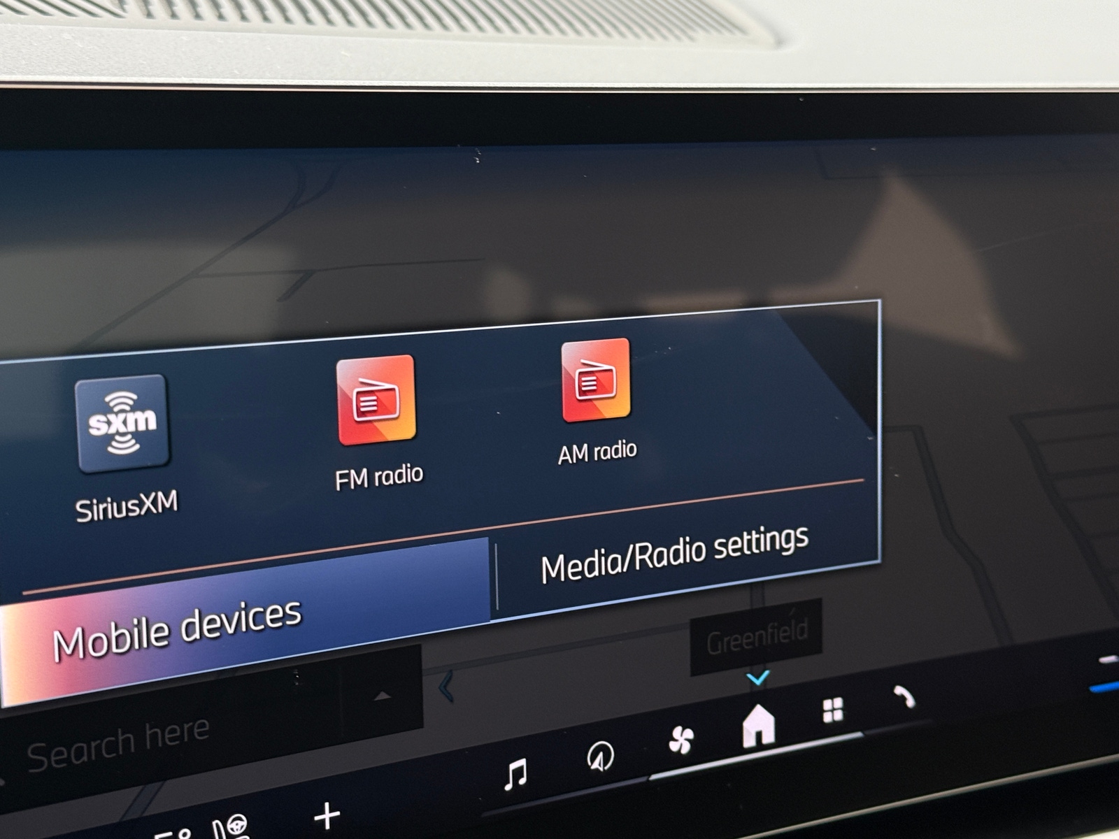 Thumbnail: 2026 BMW 5 Series - 3