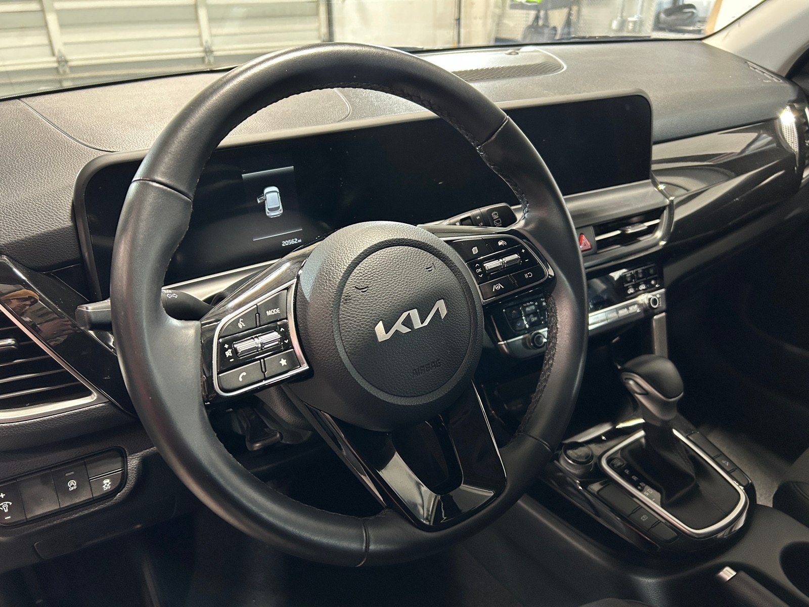 Thumbnail: 2025 Kia Seltos - 5