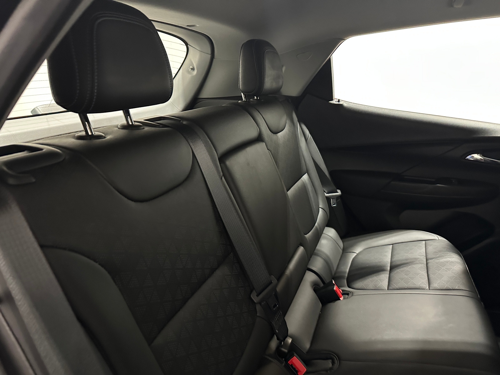 Thumbnail: 2023 Chevrolet Bolt EV - 5